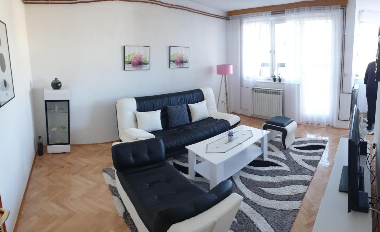 Apartman Hana Sanski Most Exterior photo